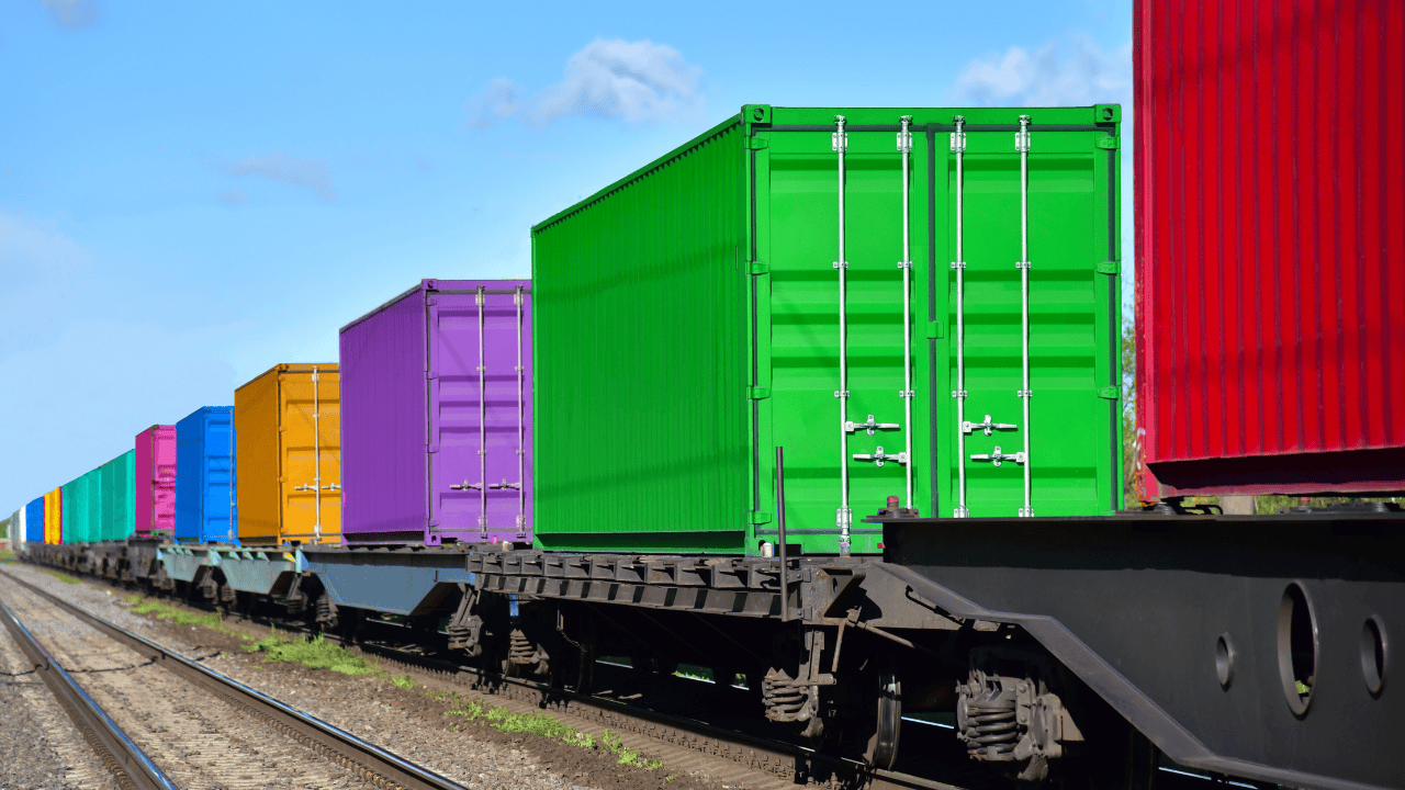 UTK: Duże wzrosty w transporcie intermodalnym w II kw. 2024